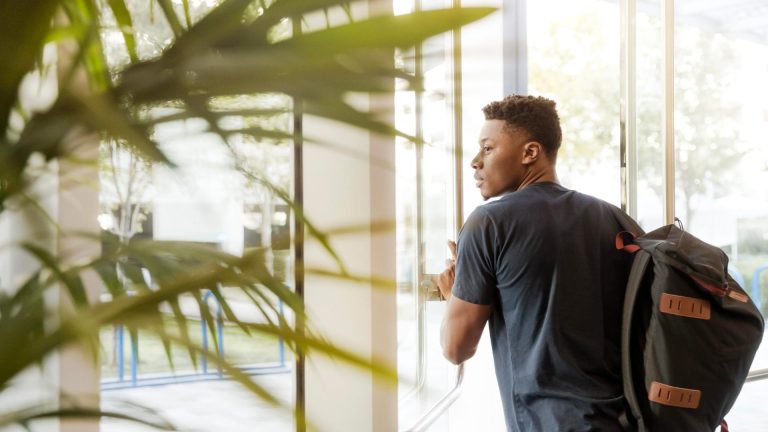 L'émulation au service de la réussite : nos étudiants en prépa ENM et prépa Officier de Police partagent une ambition d'excellence commune.